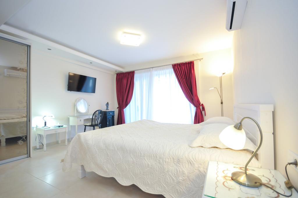 St.George Apartments Petrovac Kamer foto